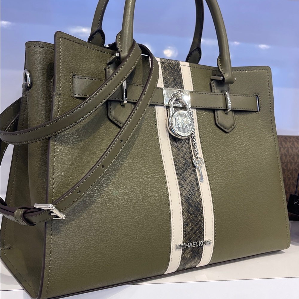 MICHAEL KORS Hamilton Md Leather and Snake Embossed Stripe Satchel
Olive 
NWT - Picture 3 of 16